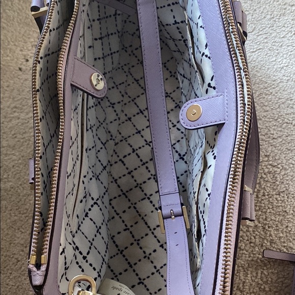 Lavender Kate Spade bag with matching wallet, detachable long strap - Picture 3 of 3